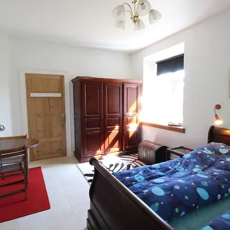 Bed & Breakfast Alleshave *